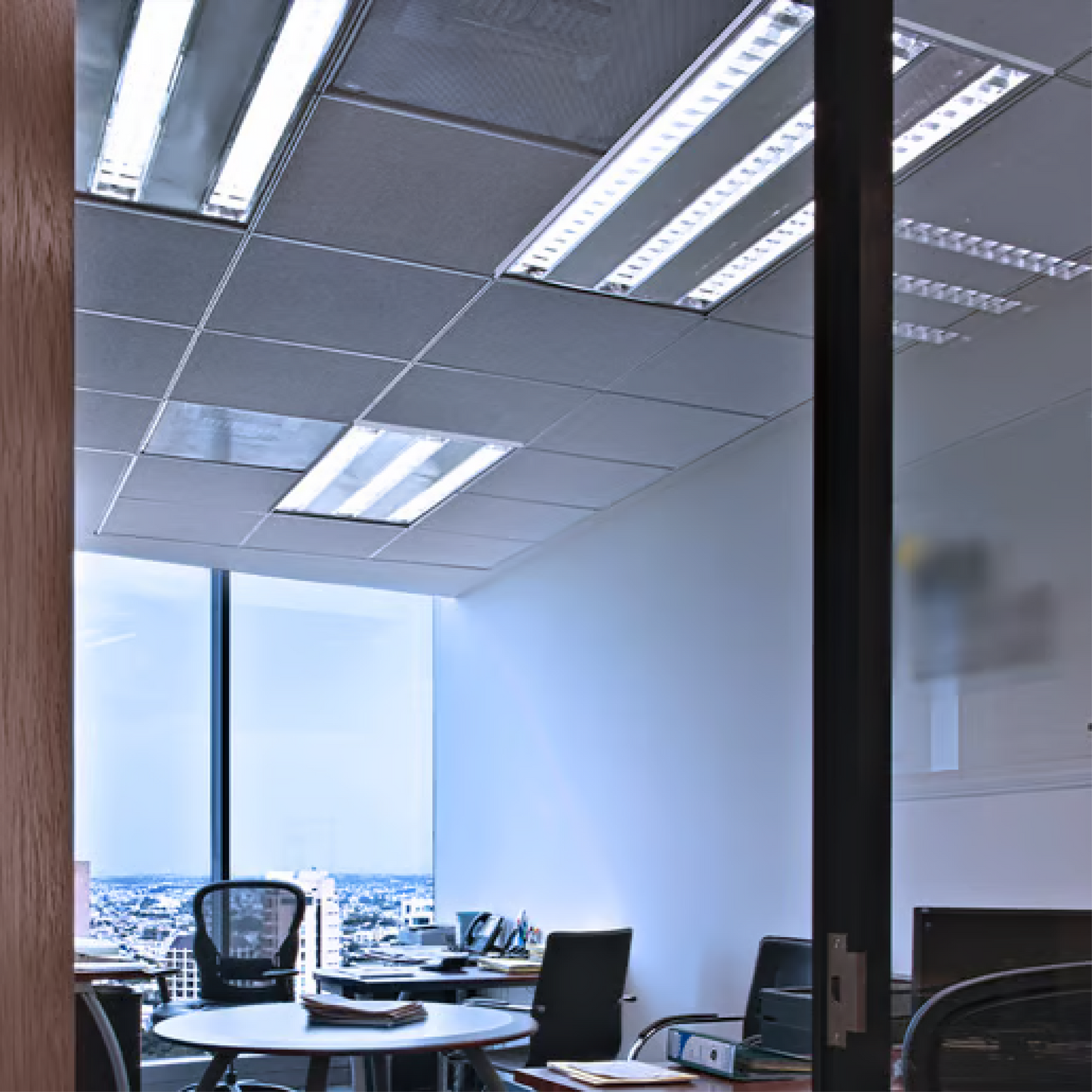 Lámpara de Techo Gabinete LED 48W Luz Fría 3 Bases G5 Blanco Tecnolite