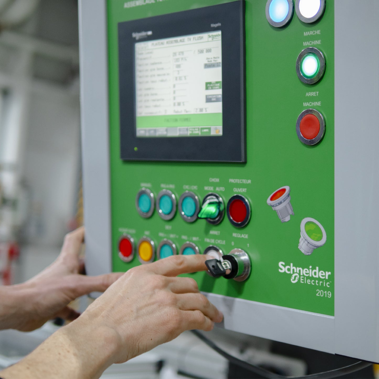Cuerpo Pulsador-Ø 22-1 Na + 1 NC Schneider Electric ZB4BZ105
