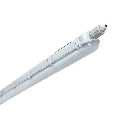 Lamapara Lineal  tipo APV Luz Neutra 45W Illux